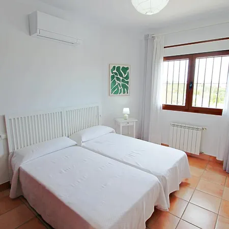 Вилла Maite - Spacious With Views And Private Pool In Кальпе