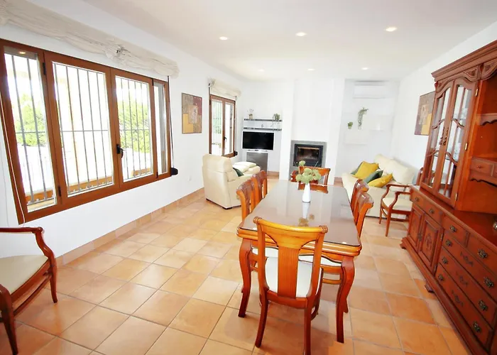 Maite - Spacious With Views And Private Pool In *