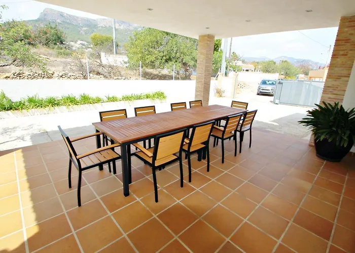 Maite - Spacious With Views And Private Pool In