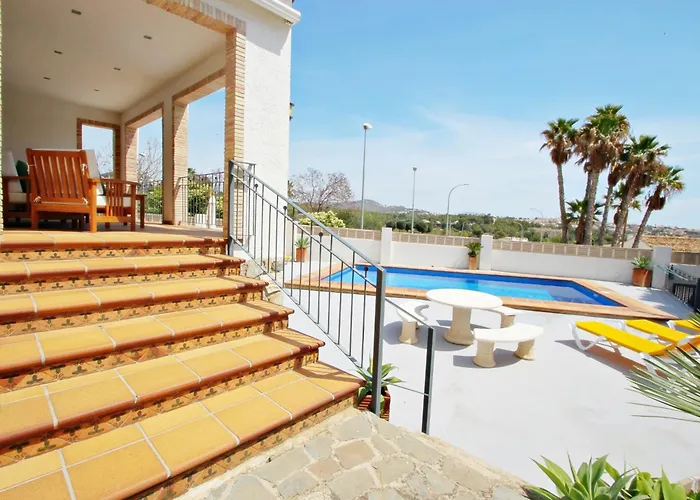 Maite - Spacious With Views And Private Pool In Villa *