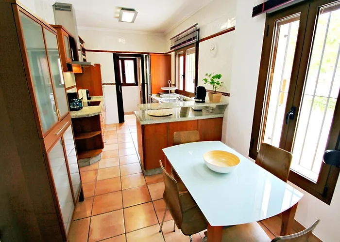 Villa Maite - Spacious With Views And Private Pool In